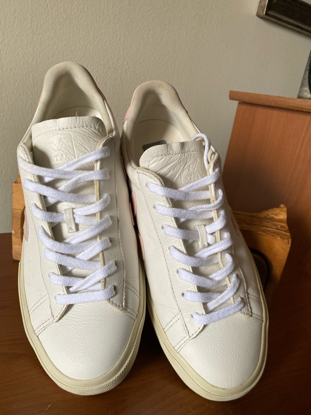 Veja Campo Sneaker - Picture 6 of 11
